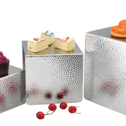 Alternative view of Conjunto de 3 expositores "SILVER" martelé